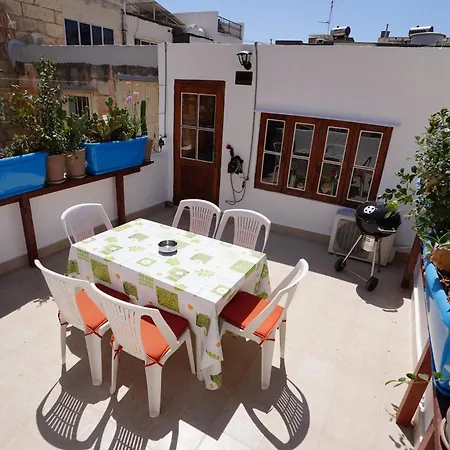 Number10 Vakantiehuis Sliema